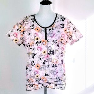 Scrub Top by Sketchers